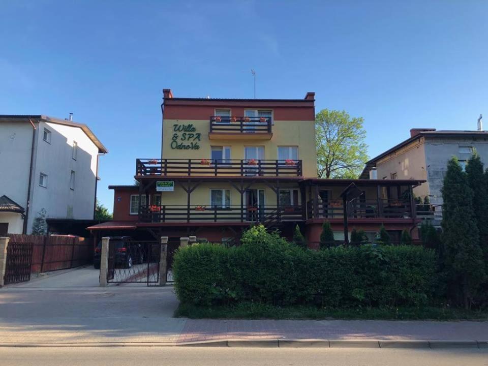 Willa & Spa Odnova Nałęczów Kültér fotó
